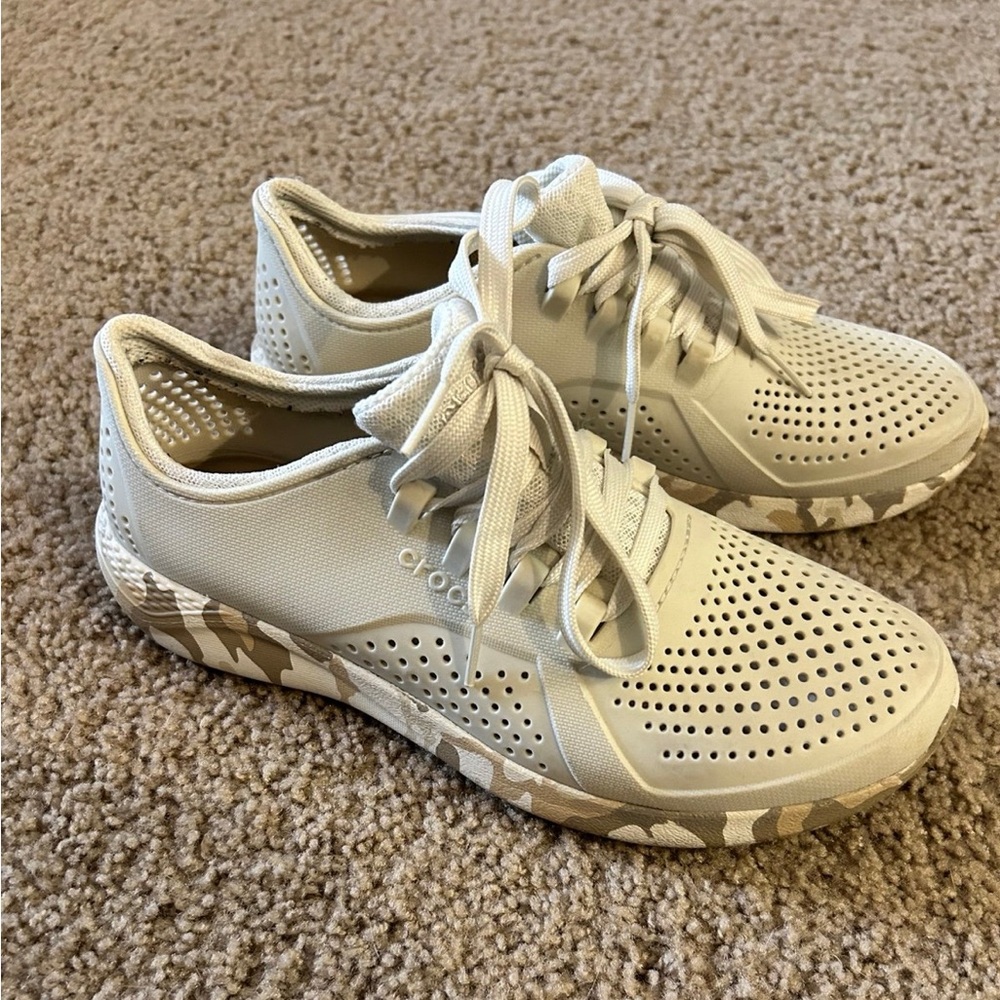 Camo croc sneakers women 9
